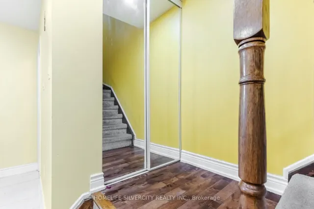 Additional image 40 of 32 Summerdale Cres