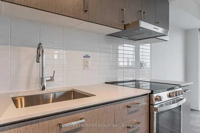 Additional image 7 of 219 Dundas St Unit 1903