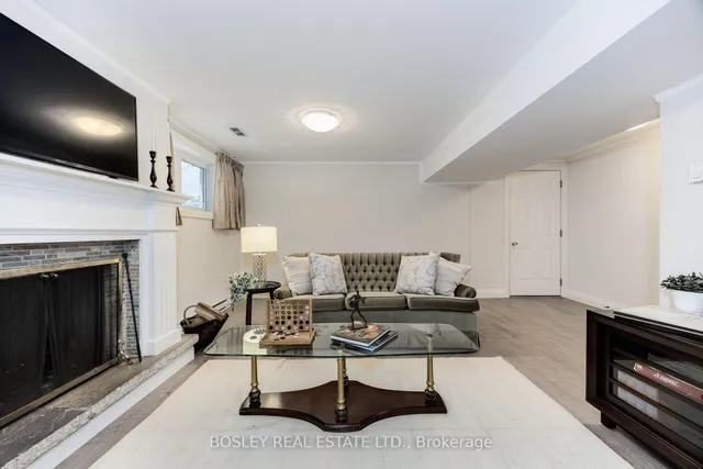 Additional image 37 of 265 Chaplin Cres