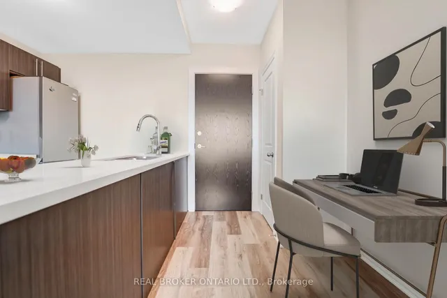 Additional image 9 of 2750 King St Unit 505