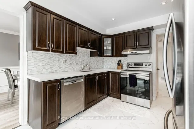 Additional image 4 of 120 Candy Cres