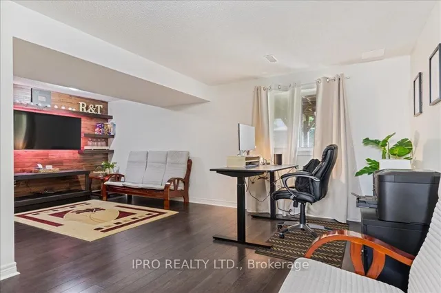 Additional image 25 of 40 Dartmouth Gate Unit 12