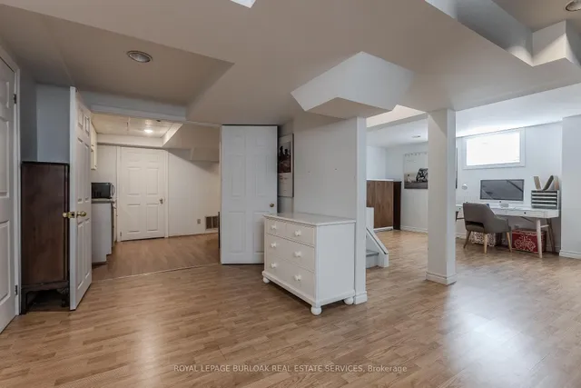 Additional image 41 of 21 Cedar St