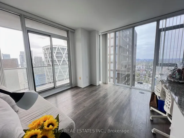 Additional image 11 of 426 University Ave Unit 3503