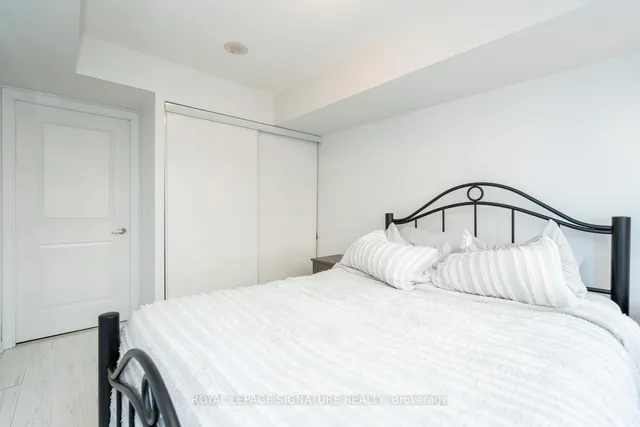 Additional image 31 of 75 East Liberty St Unit 819