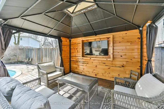 Additional image 36 of 20 Marblehead Cres