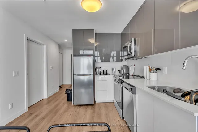 Additional image 19 of 60 Frederick St Unit 3803