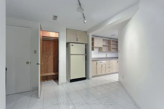 Additional image 35 of 3 Watling St