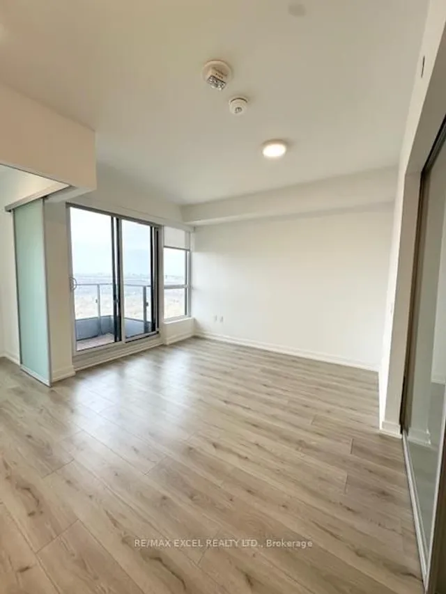 Additional image 16 of 395 Bloor St Unit 3905