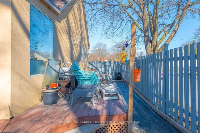 Additional image 19 of 3072 McNaughton Ave