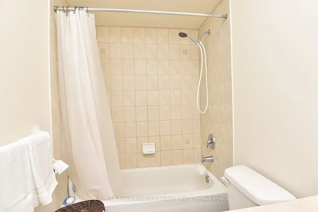 Additional image 28 of 4194 Rawlins Common