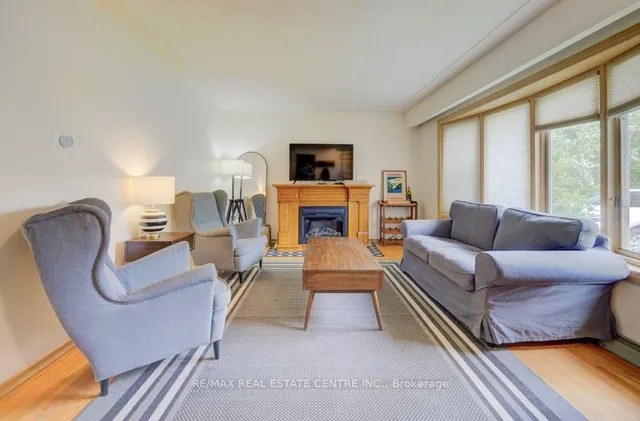 Additional image 9 of 248 Fergus Ave