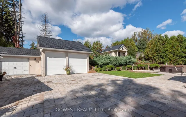 Additional image 29 of 2670 Embleton Rd