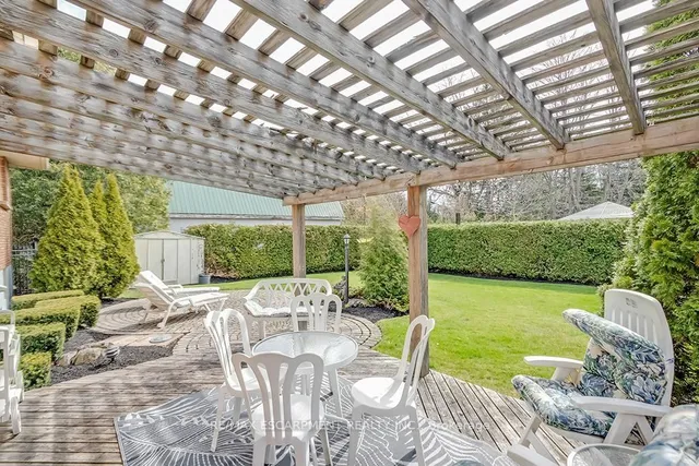 Additional image 37 of 363 East Side Cres