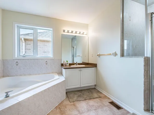 Additional image 28 of 93 River Rock Cres