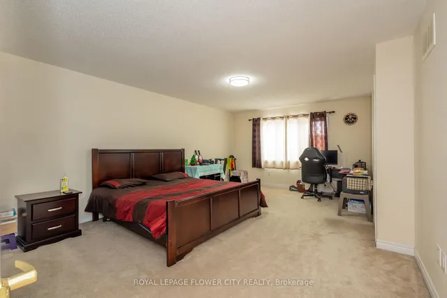 Additional image 22 of 8 Washburn Rd