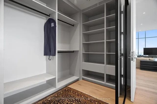 Additional image 14 of 1 Bloor St Unit 7501