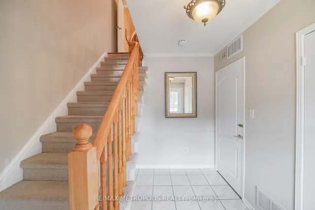 Additional image 11 of 2361 Parkhaven Blvd Unit 2