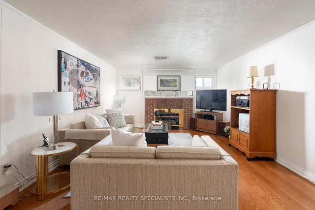 Additional image 36 of 36 South Kingslea Dr