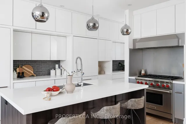 Additional image 9 of 129 Fairlawn Ave