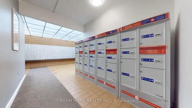 Additional image 43 of 5 Massey Sq Unit 1815