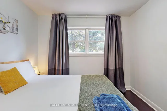 Additional image 19 of 2221 Ghent Ave