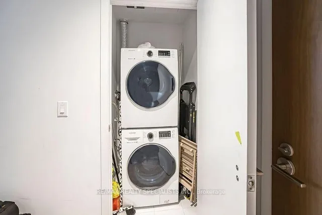 Additional image 23 of 1926 Lakeshore Blvd Unit 3711