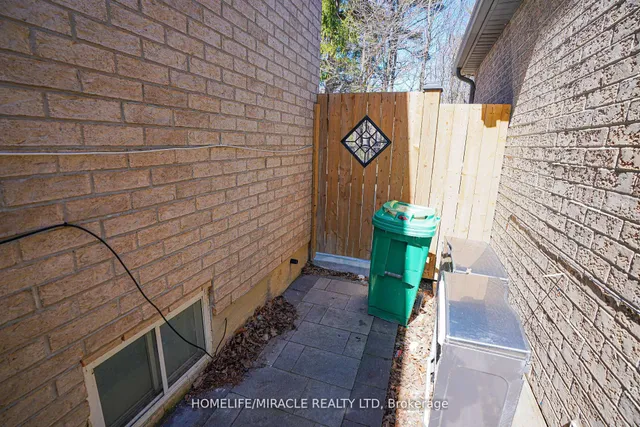 Additional image 45 of 23 Hollowgrove Blvd