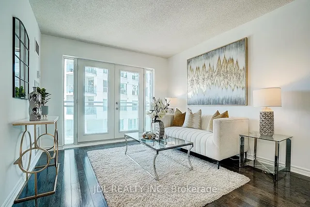 Additional image 17 of 600 Queens Quay Unit 711