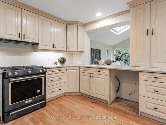 Additional image 10 of 262 Haddington Ave