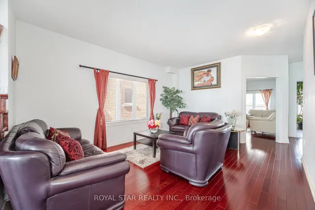 Additional image 7 of 21 Baylawn Circ