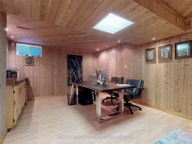 Additional image 39 of 1846 Steepbank Cres