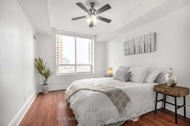 Additional image 12 of 5233 Dundas St Unit 1125