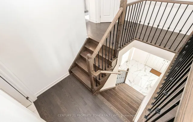 Additional image 18 of 33 Dunley Cres