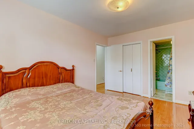 Additional image 11 of 77 Fontainbleau Dr