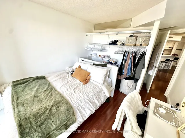 Additional image 17 of 1001 Bay St Unit 1019