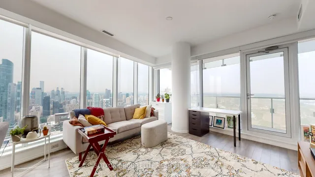 Additional image 14 of 197 YONGE St Unit 4902