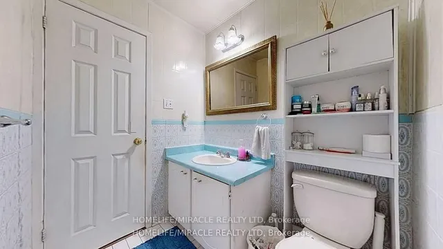 Additional image 32 of 7433 Sigsbee Dr
