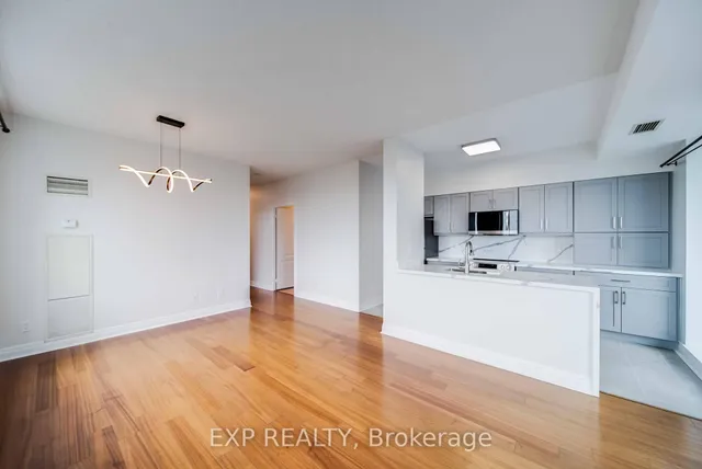 Additional image 6 of 2119 Lakeshore Blvd Unit 1003