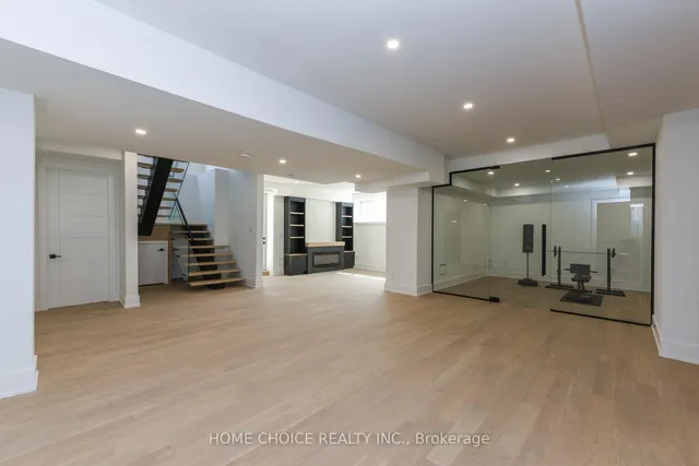 Additional image 38 of 302 Tuck Dr