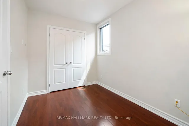 Additional image 4 of 72 Gray Ave