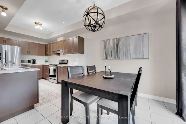 Additional image 12 of 137 Kinsman Dr