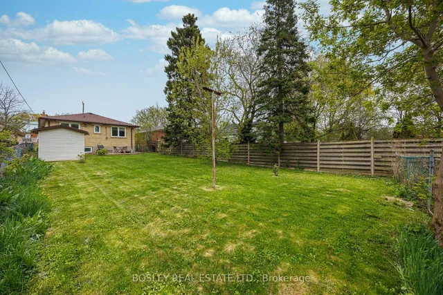 Additional image 24 of 106 Brenda Cres