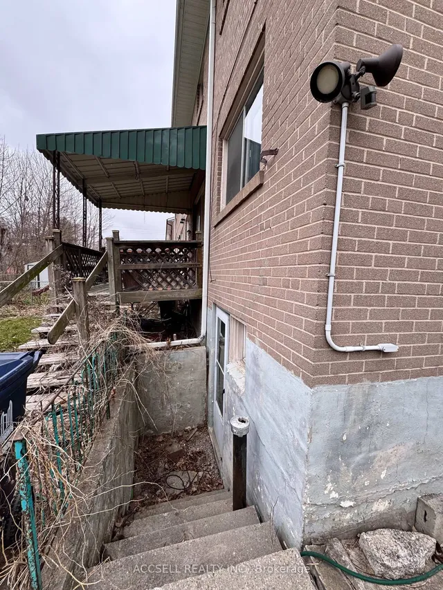 Additional image 4 of 146 Sentinel Rd