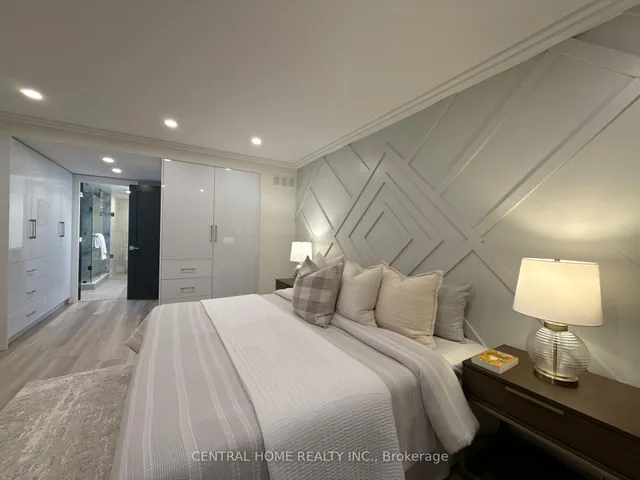 Additional image 23 of 85 Skymark Dr Unit 1602