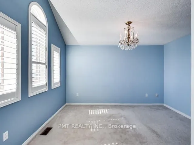 Additional image 36 of 38 Lakeridge Dr