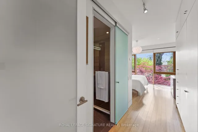 Additional image 20 of 215 Bowood Ave