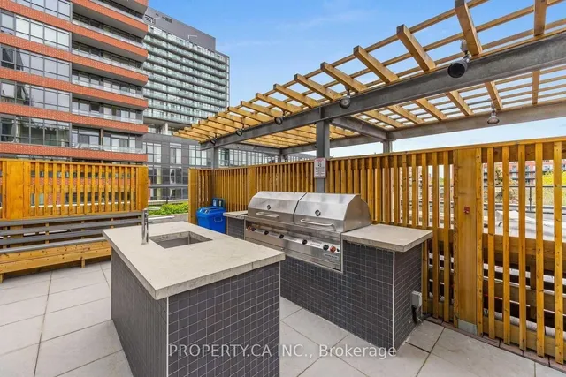 Additional image 36 of 8 Dovercourt Rd Unit 210