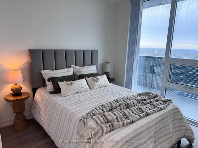 Additional image 7 of 138 Downes St Unit 6506