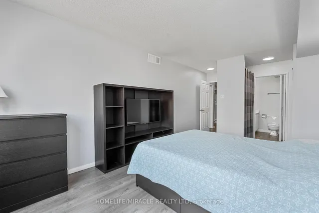 Additional image 23 of 350 Alton Towers Circ Unit 1106